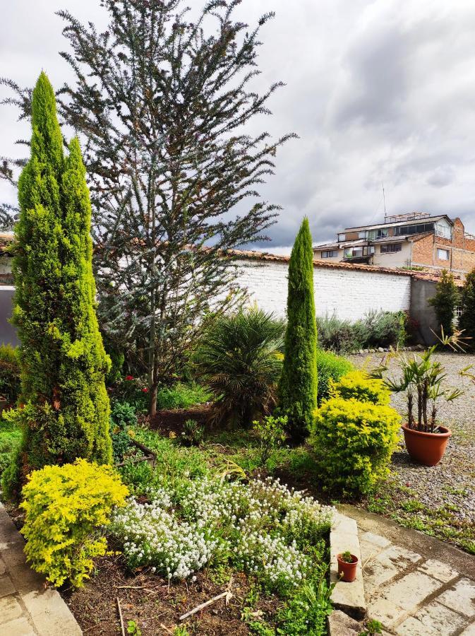 Cuenca Suites Buitenkant foto